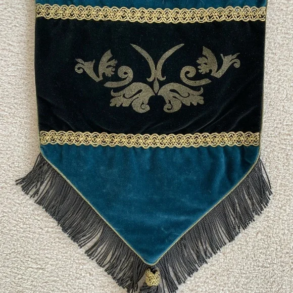Beautiful Velveteen Runner
